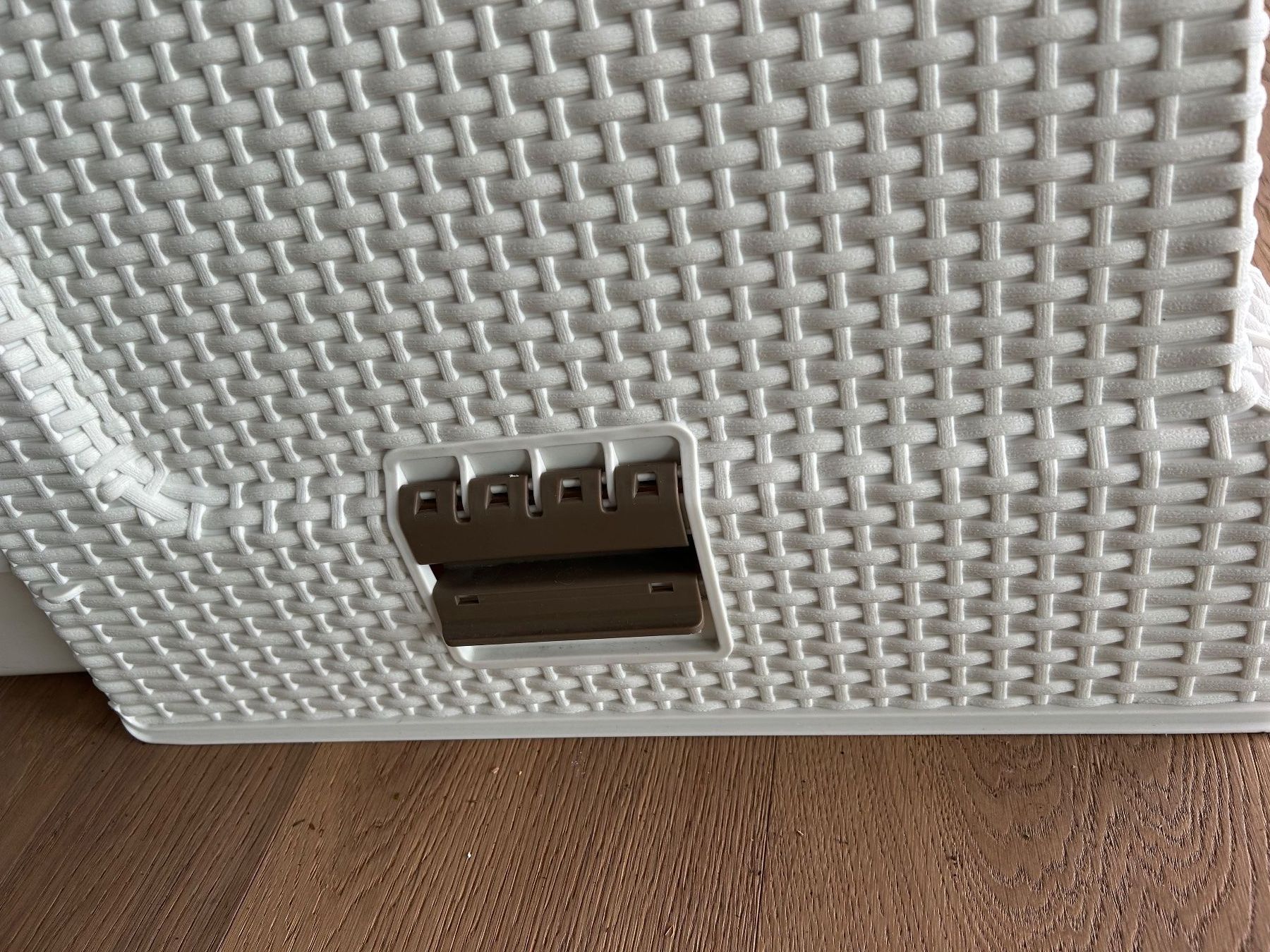 WC: Katzenklo mit Klappe, Deckel abnehmbar, mit Schaufel – Usato da Zürich venduto da Aez.01 4