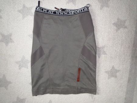 NEUWERTIGER SPORTALM Damen Rock / Jupe Gr 44