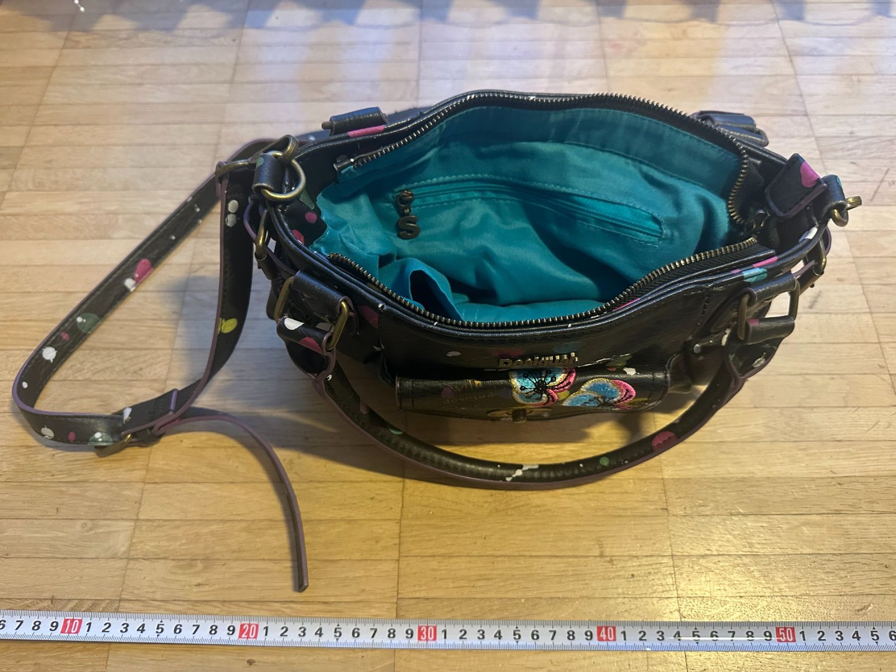 Desigual Borse da donna: Damen Desigual Handtasche schwarz – Usato da Zug venduto da Supervamp 2