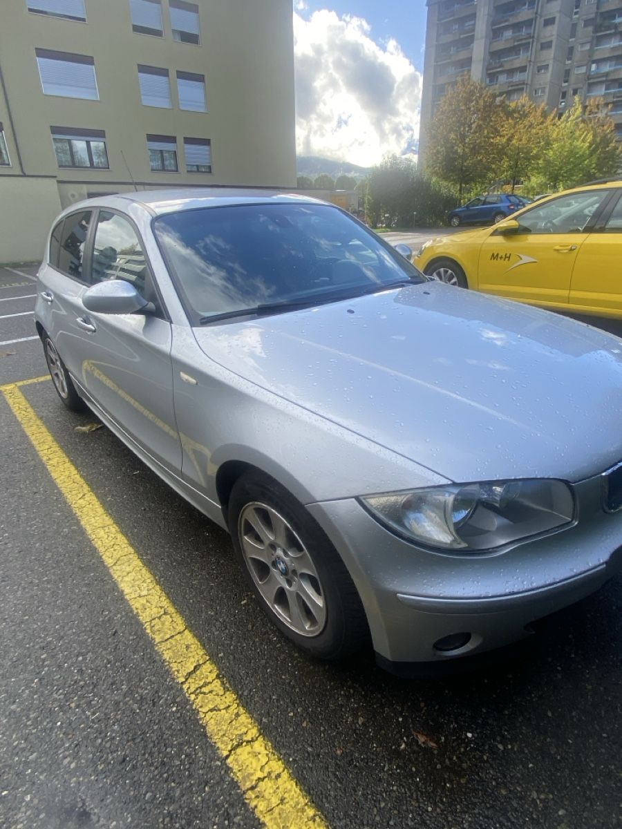 BMW Automobili: Bmw116i – Usato da Lachen SZ venduto da zak_7ysj 1