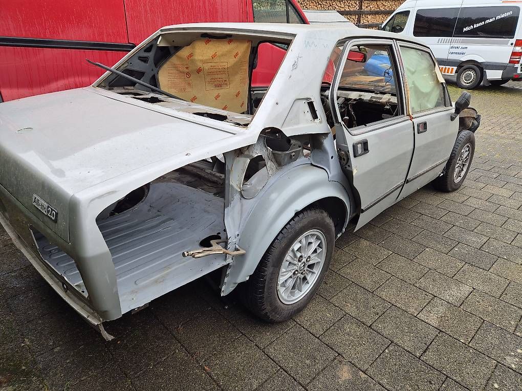 Autos: Alfa Alfetta Projekt – Gebraucht aus Turbenthal von sca_thb7 2