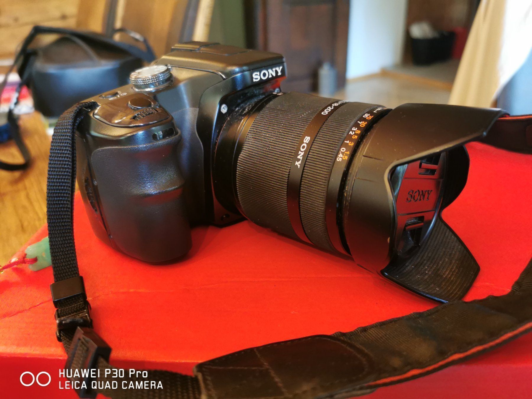 Sony Fotocamera: Kamera Sony a100 – Usato da Zug venduto da ScarletRose