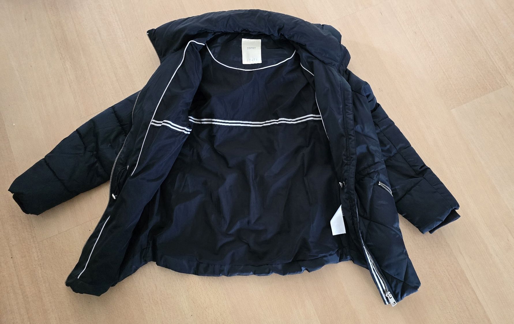 Esprit Giacche: Winterjacke von ESPRIT Gr. L – Nuovo (secondo la descrizione) da Sursee venduto da M_Z 2