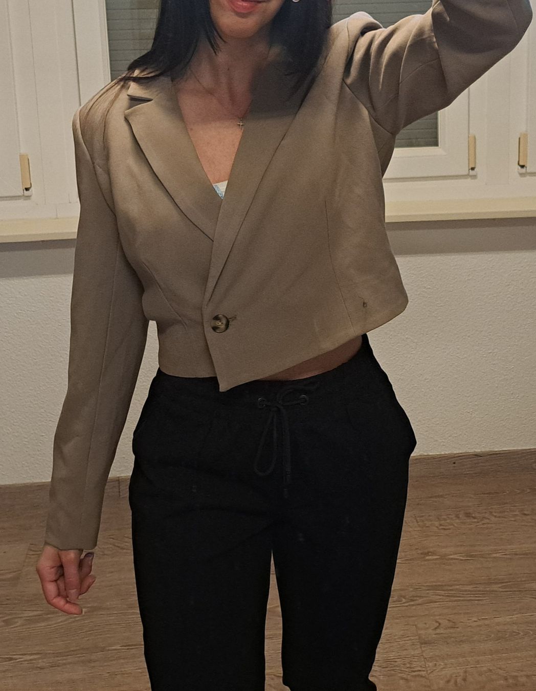 Only Giacche: Stylischer Blazer beige Gr. 38 – Nuovo (secondo la descrizione) da Wetzikon ZH venduto da secondhandsfashion 1