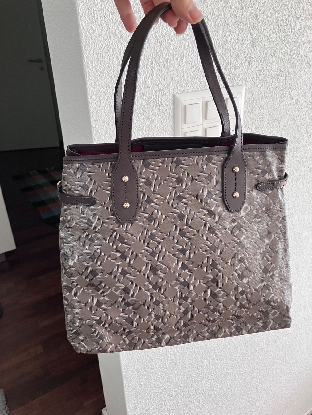 Bally Sacs femmes: Bally Tasche – Défectueux à Windisch par Lyudmila01 1