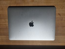 Apple MacBook Air 2020 8/512 in gutem Zustand