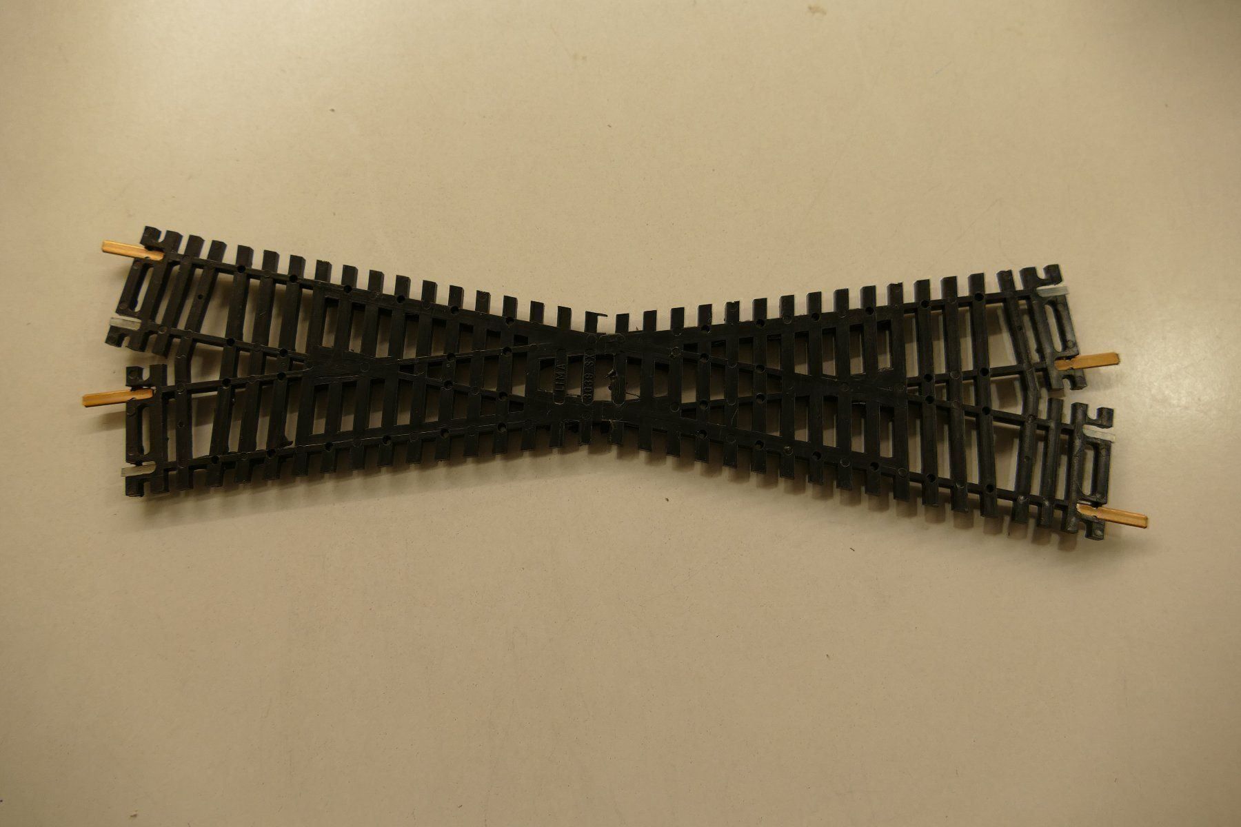 Lima Modellini di ferrovie: Lima H0: Kreuzung SX – Usato da Niederhasli venduto da rail-duerst 1