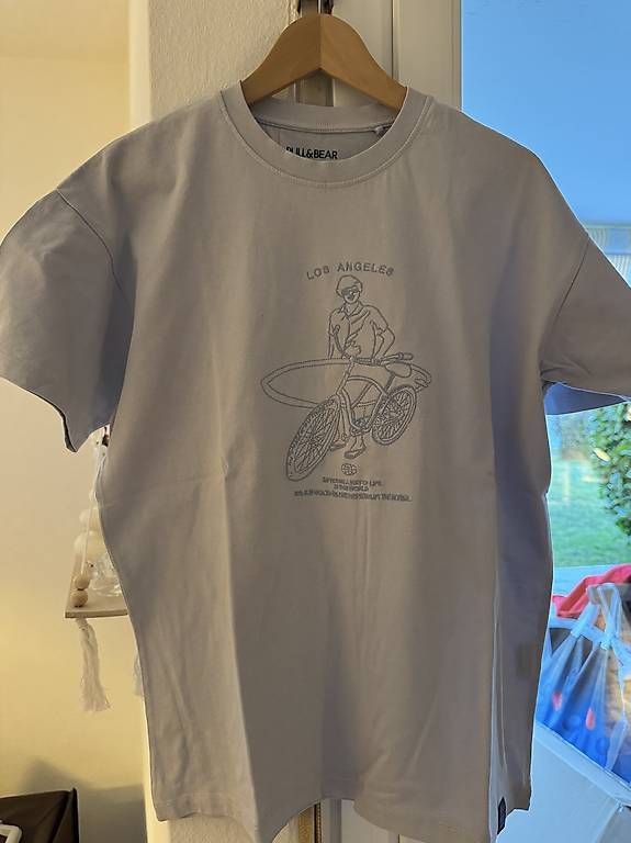 T-shirts: Pull & Bear T?Shirt – D'occasion à Meilen par DavideL02 1