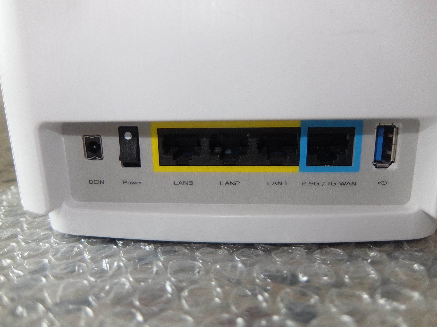 Asus Modems & Router: Asus AX6600 Set Wifi Routers Model XT8 2stk – Gebraucht aus Basel von Elektronik_Markt 3