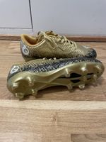 Fussball Schuhe Grösse 35
