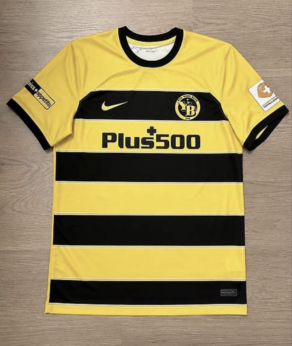 Leibchen & Hosen: BSC YB Trikot 2023/2024 – Gebraucht aus Basel von kleinerprinz