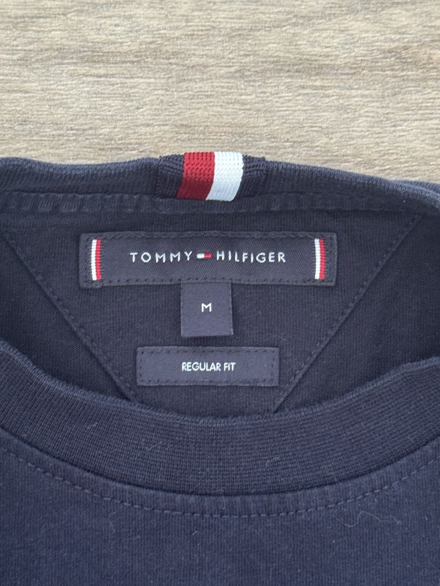 Tommy Hilfiger T-shirt: Tommy hilfiger – Usato da Sierre venduto da jen_w8vt 2