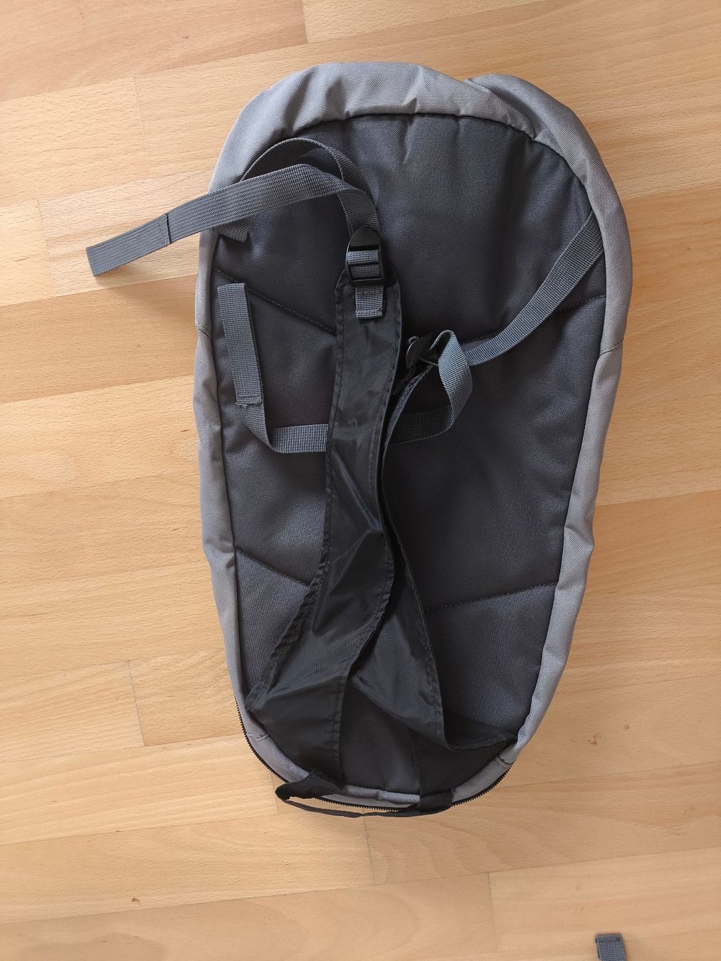 Phil & Teds Bauch- & Rückentragen: Phil & Ted Kindertrage Escape Rucksack – Gebraucht aus Hedingen von Kafi5 5