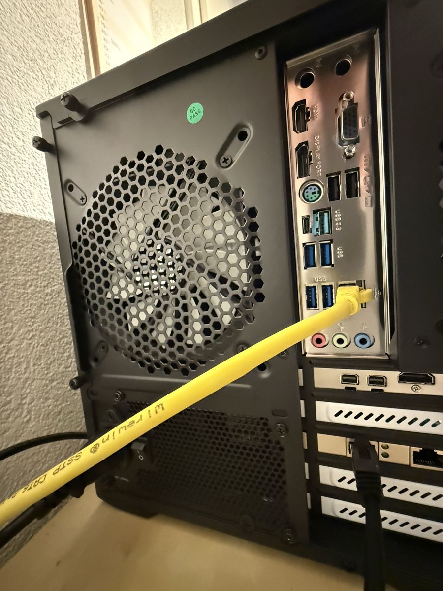 Server: TrueNAS File und App Server – Nuovo (secondo la descrizione) da Oberglatt ZH venduto da Weeman007 2