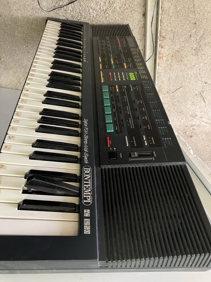 Bontempi Strumenti musicali: Piano électrique Bontempi vintage  – Usato da Apples venduto da chr_df5d 3