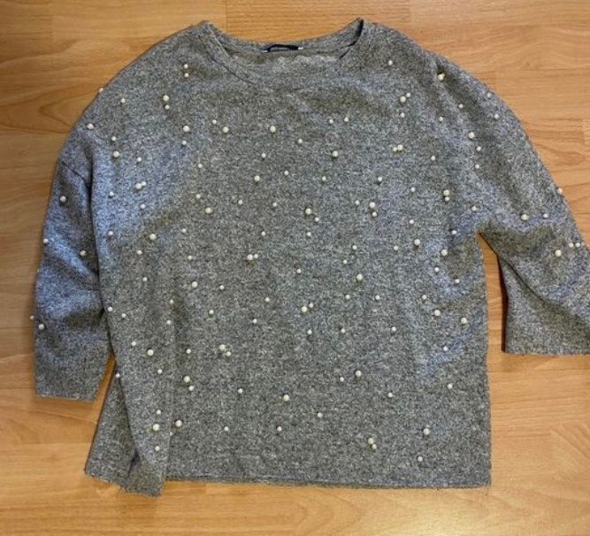 Zara Pullover mit Perlen grau Kaufen auf Ricardo