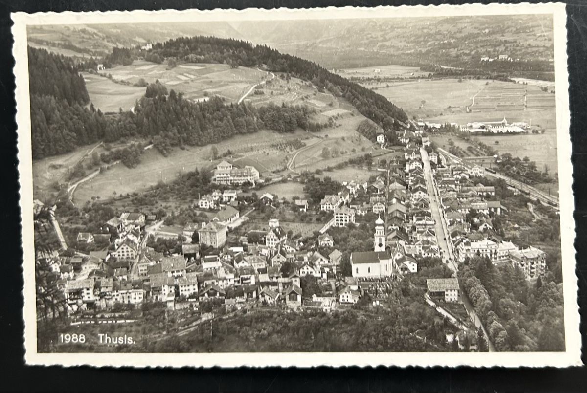 Cartoline postali: Foto Luftaufnahme Thusis  – Usato da Horw venduto da Tellbub