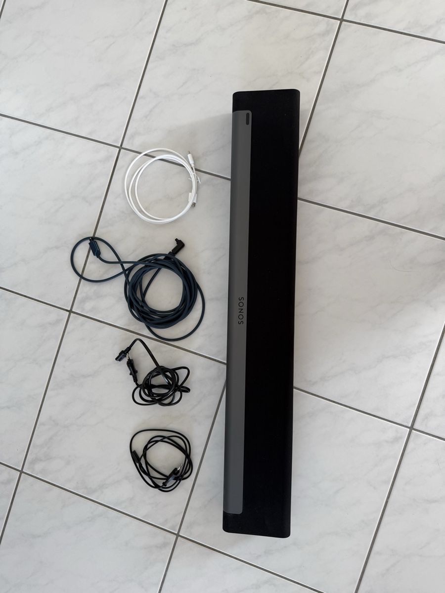 Sonos Casse acustiche: Sonos Playbar Arc – Usato da Eschlikon TG venduto da alissiamm00