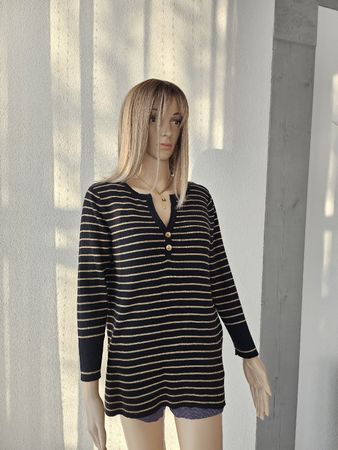 Ralph Lauren Sweater - Striped, Oversized. FREE SHIPPING🚚