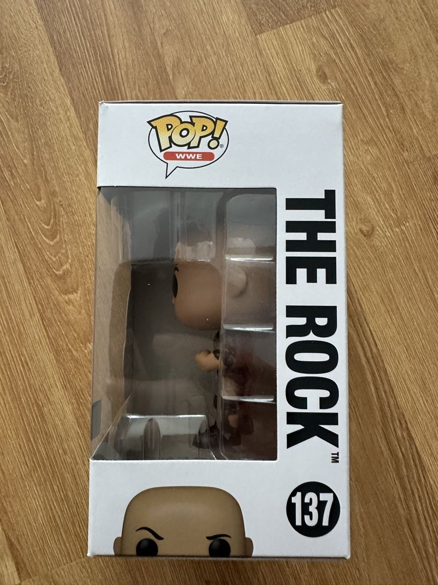 Funko Statuette: Funko POP! WWE The Rock 137 – Nuovo (secondo la descrizione) da Steffisburg venduto da Rojan5041 2