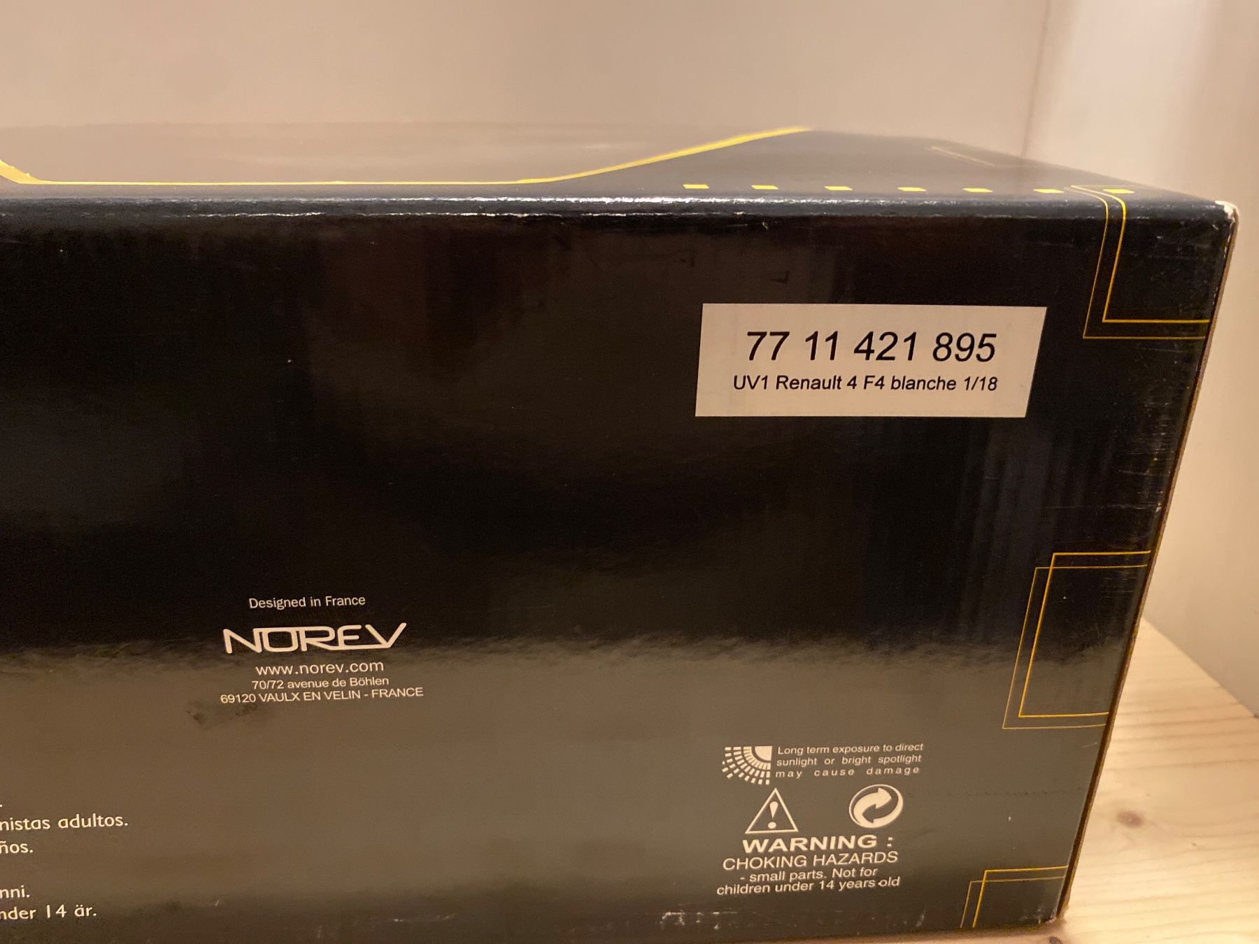 Renault Modellini d'auto: Renault 4 fourgonette 1/18 Norev, no Solido – Nuovo (secondo la descrizione) da Wohlen AG venduto da PrivatSammlung 4