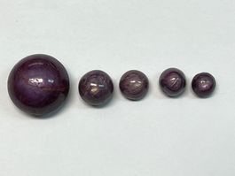 Edelsteine 5 Rot-(Dunkelviolett)-Rubin-Steine