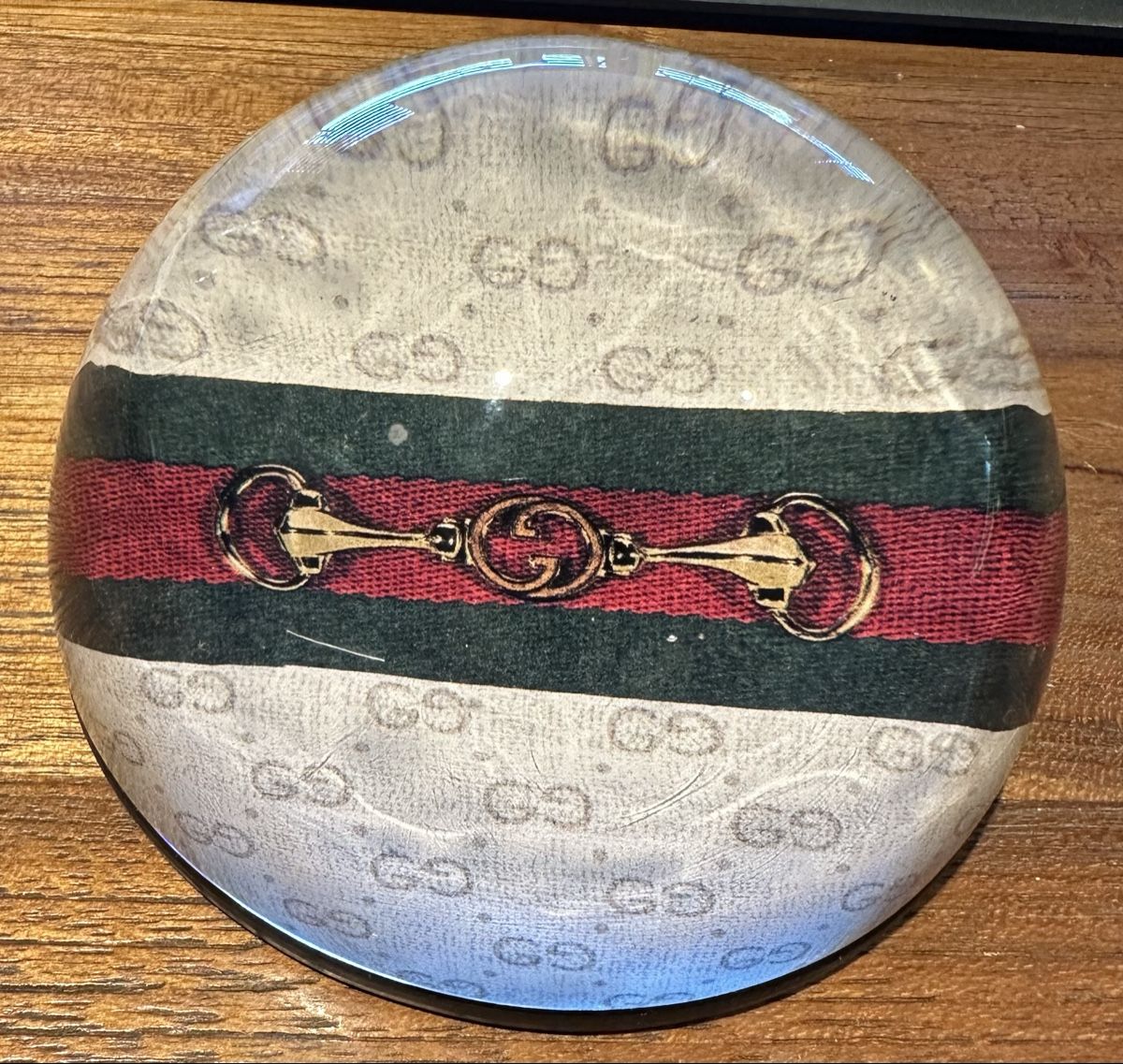 Alle Dekorationen: Gucci Briefbeschwerer / Paperweight – Neu (gemäss Beschreibung) aus Boppelsen von Hello_Sun