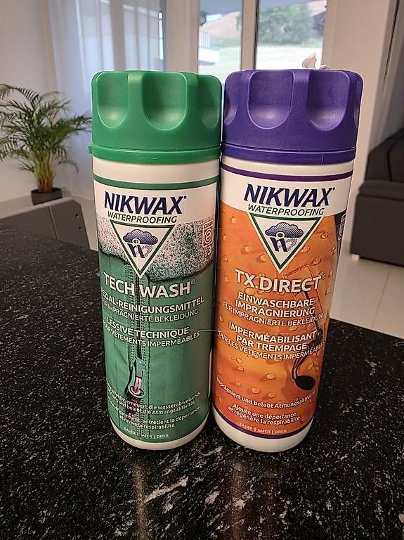 Prodotti di pulizia: Nikwax Duo-Pack   Waschmittel & Imprägnierung  – Usato da Richenthal venduto da RahelHe