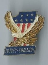 Harley-Davidson Placchette & Badge: Harley-Davidson Pin – Usato da Zürich venduto da t24_de