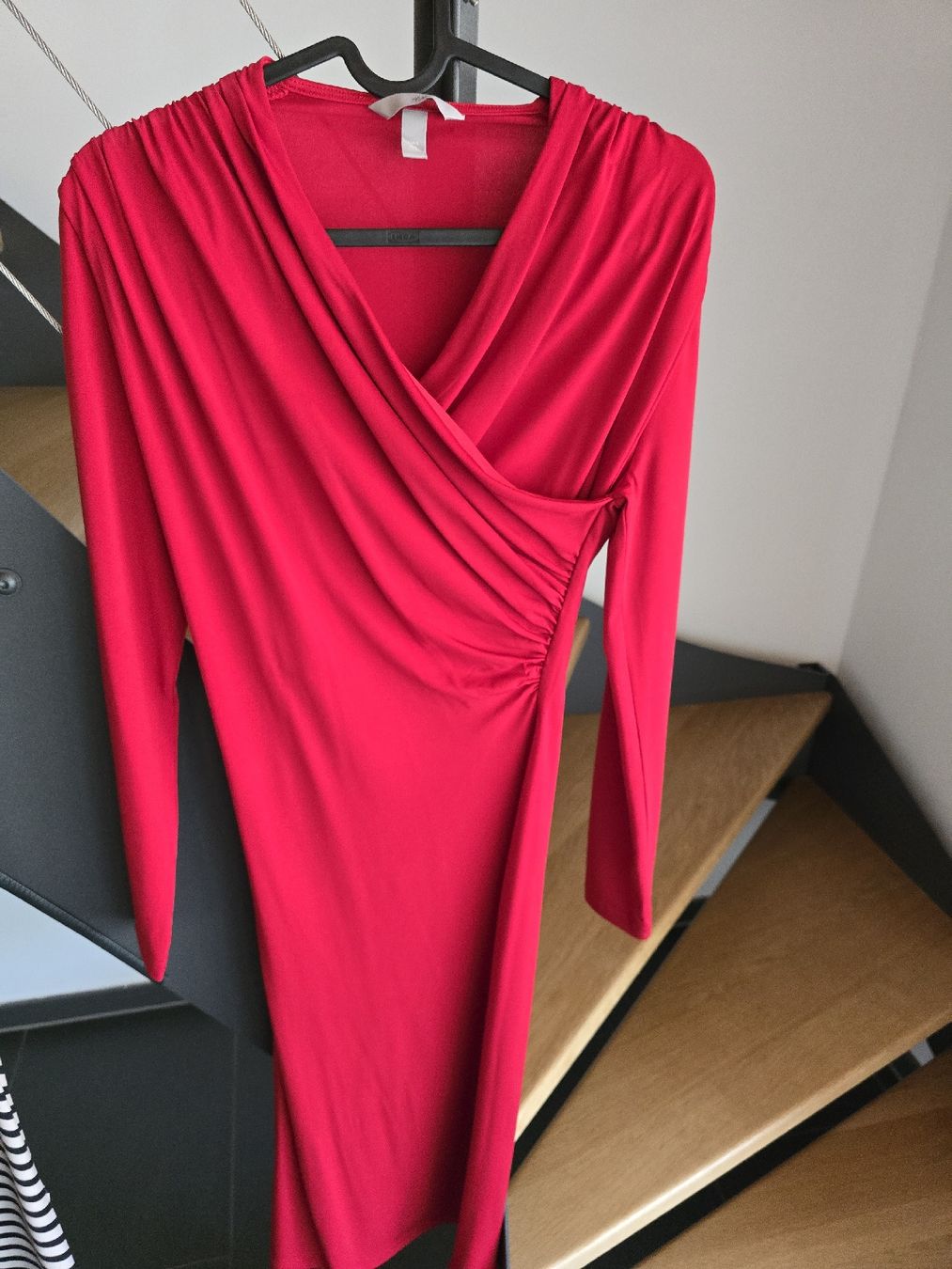 H&M Lots de vêtements: 2 Kleider in S – D'occasion à Wolfwil par chipsyyy 1
