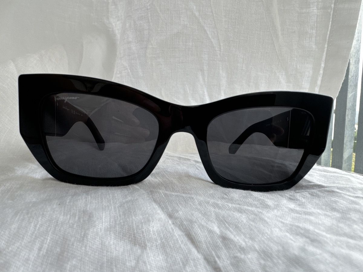 Salvatore Ferragamo Occhiali & Lenti: Salvatore Ferragamo Sonnenbrille schwarz – Nuovo (secondo la descrizione) da Brütten venduto da Rod816 3