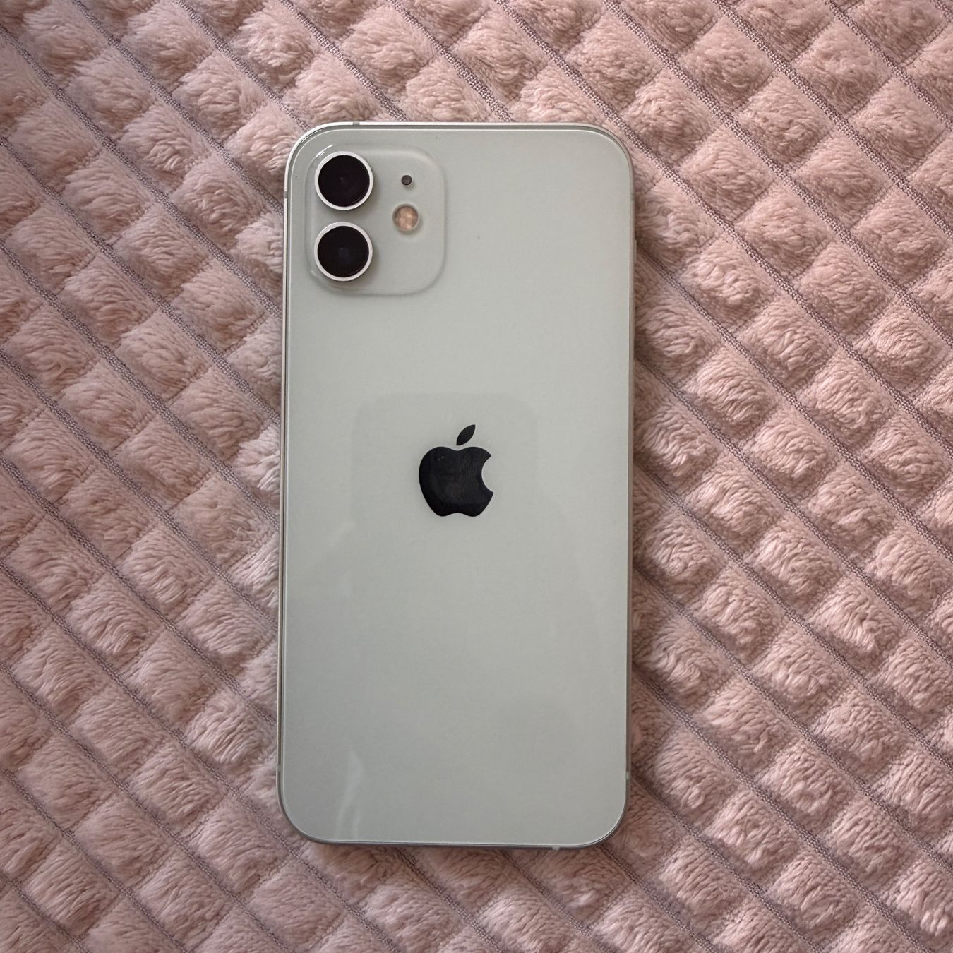 Apple Telefoni cellulari / Smartphones: iPhone 12 grün/ 64gb – Usato da Wallisellen venduto da ele_8526 1
