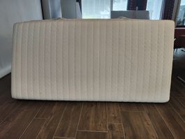 Matratze 200 x 90 x 16 cm mit Stoffbezug waschb – gebraucht