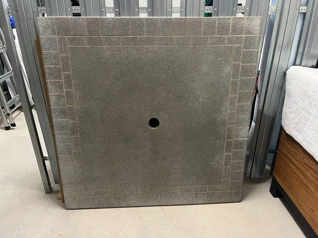 Tavoli: Gartentisch 100 x 100 cm – Usato da Unterterzen venduto da bac_287t