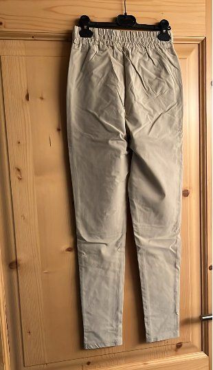 Pantaloni: NEUE moderne hellbeige Hose Gr. XS - 226364 – Nuovo (secondo la descrizione) da Küssnacht am Rigi venduto da Good4Deckeli 6