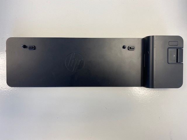 Docking station: HP 2013 Ultraslim Docking Station – Usato da Wängi venduto da Bmo