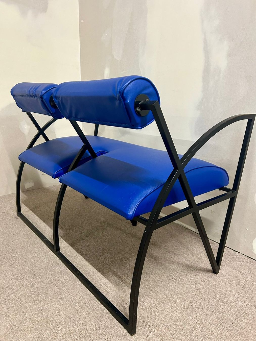 Divani: Blaue Designer Couch, Sofa, Bank 2-plätzig, Metallgestell – Usato da Rickenbach ZH venduto da Insider-Boerse 8