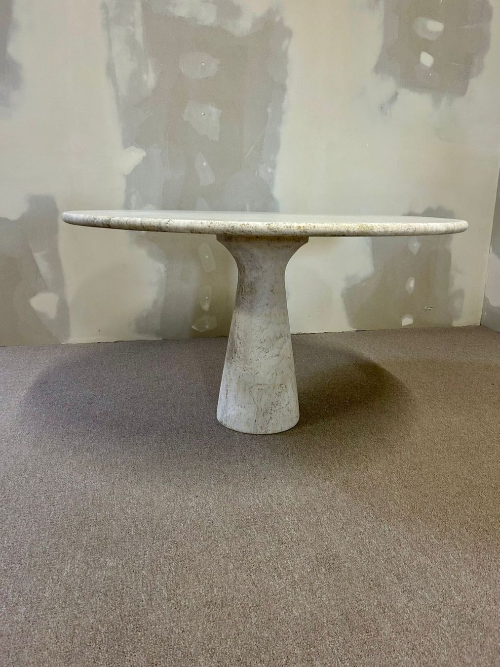 Tische: Runder Designer Travertin Esstisch Vintage 2-teilig – Gebraucht aus Rickenbach ZH von Der-Insider 9