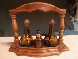 Ménage/Gewürzständer aus Holz, braune Glas Behältnisse