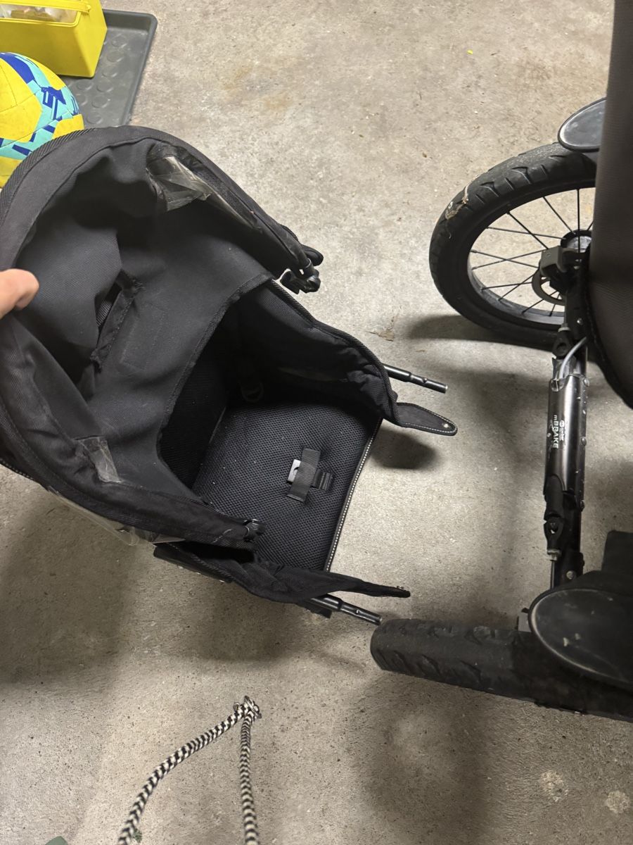 TFK Poussette: Kinderwagen Jogger grey good condition – D'occasion à Dübendorf par briegsession 3