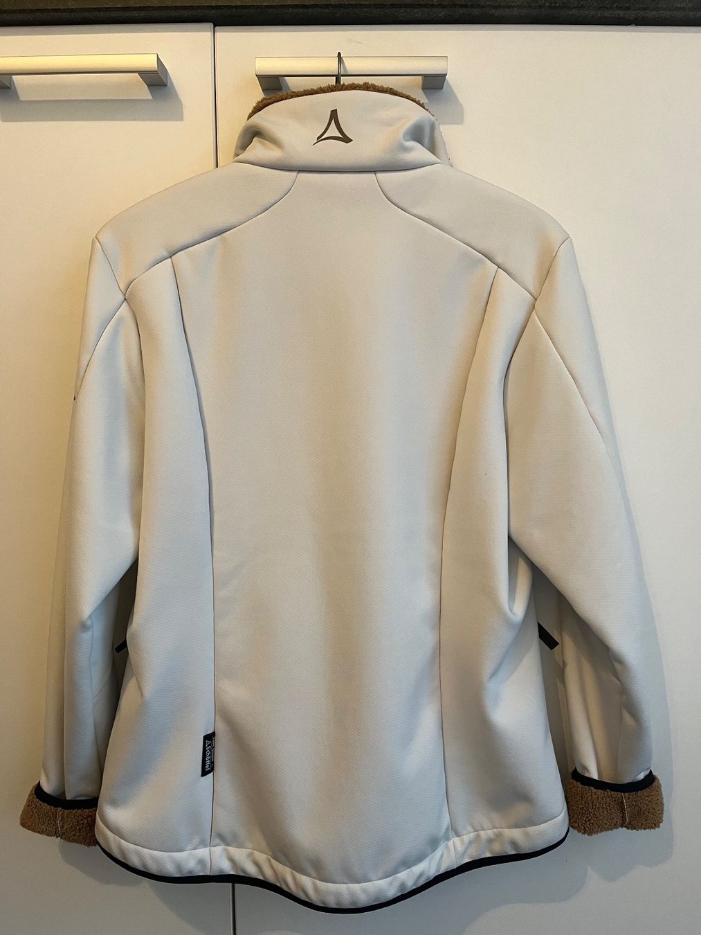 Schoeffel Giacche: Schöffel Softshelljacke mit braunem Teddyfutter Grösse 40 – Usato da Rheinfelden venduto da cle_2jnb 1