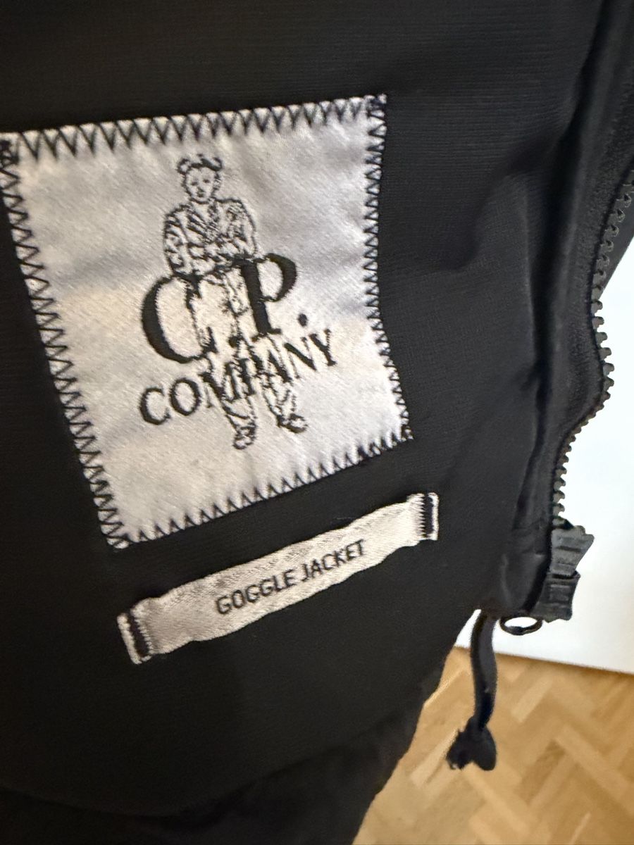 Giacche: Veste C.P Compagny size 50 – Usato da Chêne-Bougeries venduto da the_cv6t 2