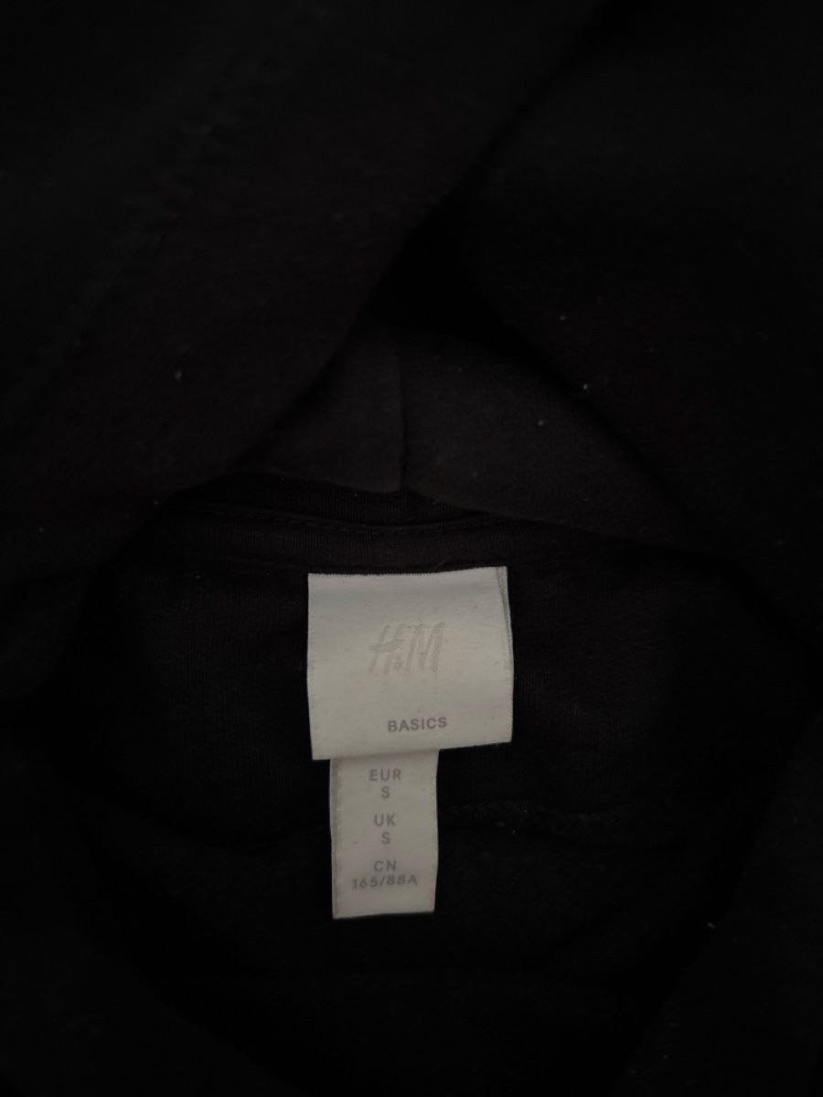 H&M Pullover & Sweatshirts: Schwarzer Basic Hoodie von H&M mit Backprint (selbstgemacht) – Neu (gemäss Beschreibung) aus Bern von ser_6vm5 3