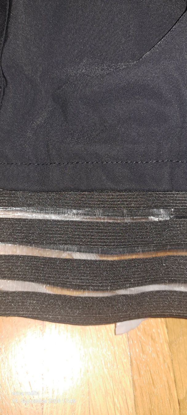 Raffaello Rossi Hosen: Candy Future Raffaello Rossi Damenhose , Gr. 40. – Gebraucht aus Locarno von madame-tus-sauds 6