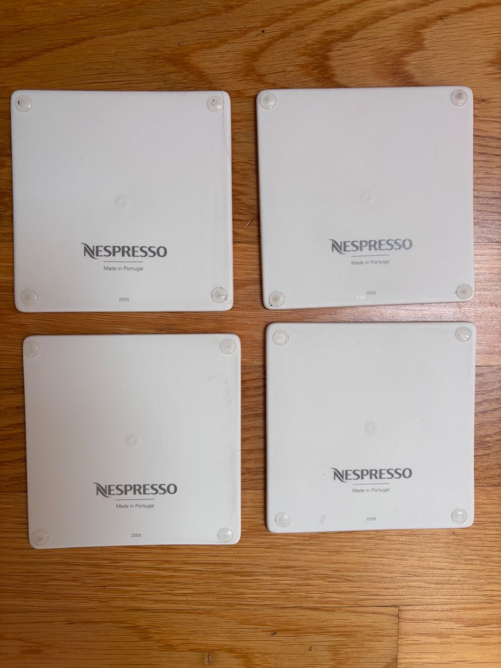 Nespresso Sottobicchieri: 4 sous-tasses Nespresso – Usato da Châtel-St-Denis venduto da Vaillant1 1