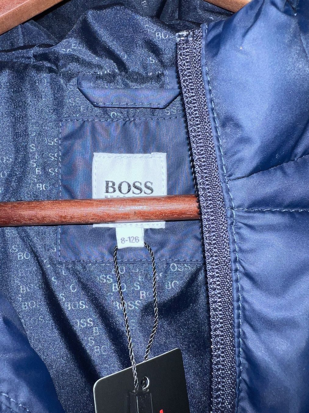 Hugo Boss Giacche: Winterjacke Kids BOSS – Nuovo (secondo la descrizione) da Kilchberg ZH venduto da SabineF01 1