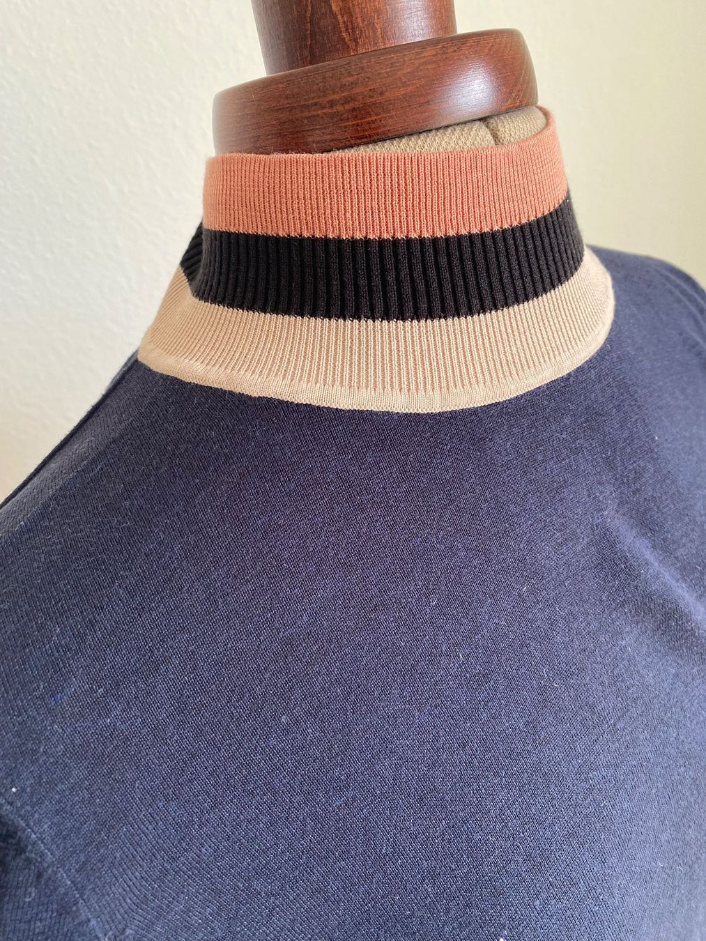 Cos Maglioni & Felpe: Pull mi-saison COS taille S – Usato da Basel venduto da Maria-Alexa 2