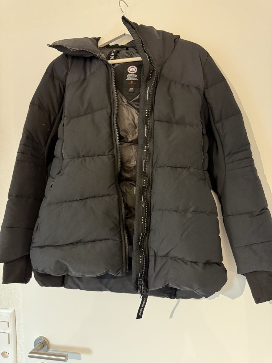 Canada Goose Giacche: Canada Goose – Nuovo (secondo la descrizione) da Unterlunkhofen venduto da cleopatra87 3