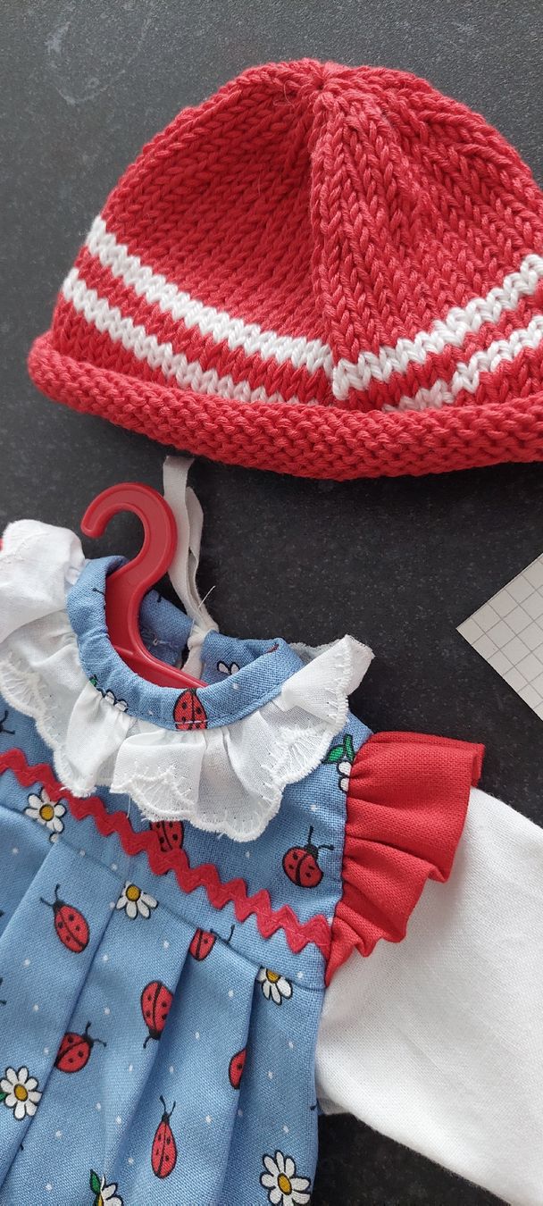Bambole: neu ungebraucht Puppenkleid  – Nuovo (secondo la descrizione) da Muri AG venduto da nindo1 8