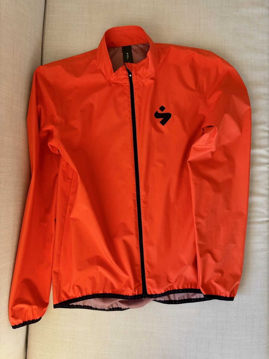 Sweet Protection Jacken: Cycling rain jacket Sweet Protection – Neu (gemäss Beschreibung) aus Morges von blackbirdster